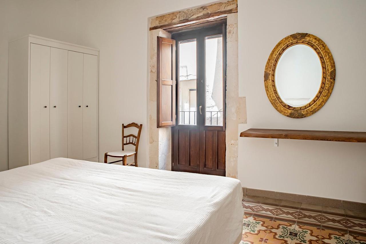 La Terrazza Sul Vicolo Della Giudecca By Wonderful Italy Lägenhet Syrakusa Exteriör bild